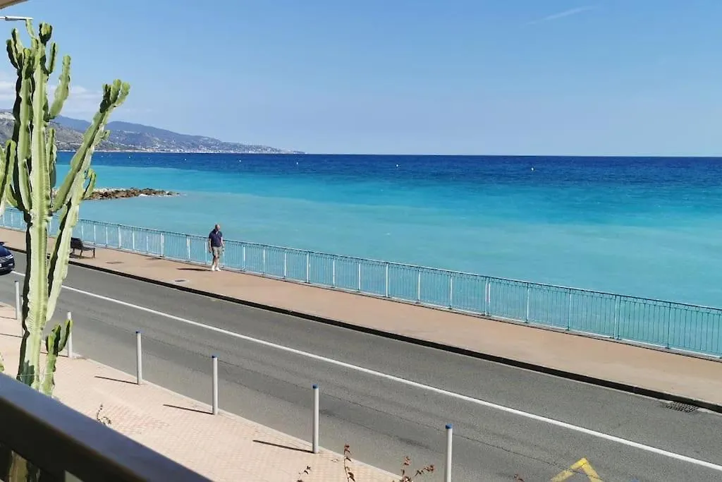 Апартаменты Bellaviste Trilocale Vista Mare Ментона